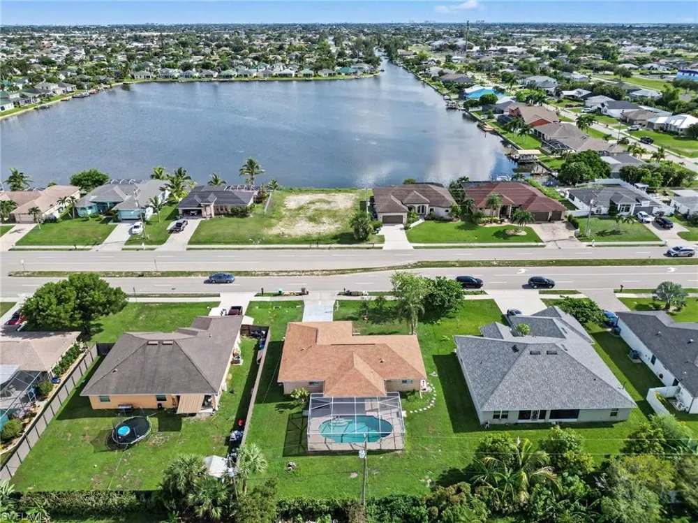 511 Trafalgar Parkway Cape Coral, FL 33991