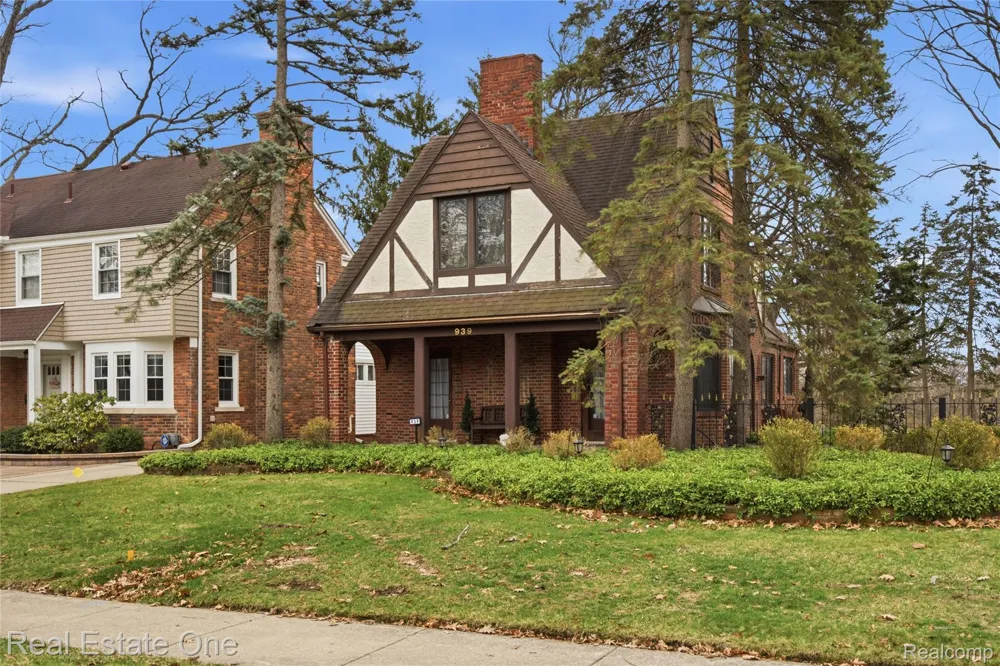 939 S HIGHLAND STREET Dearborn City, MI 48124