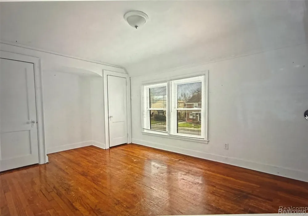 1946 Ewald Circle Detroit City, MI 48238