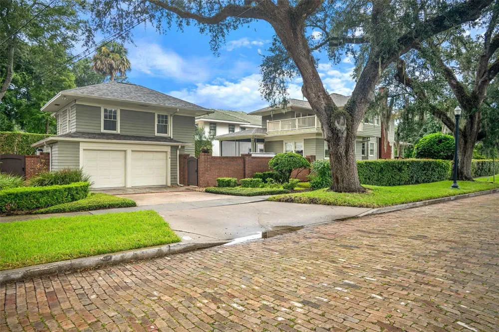 450 CHEROKEE DRIVE Orlando, FL 32801