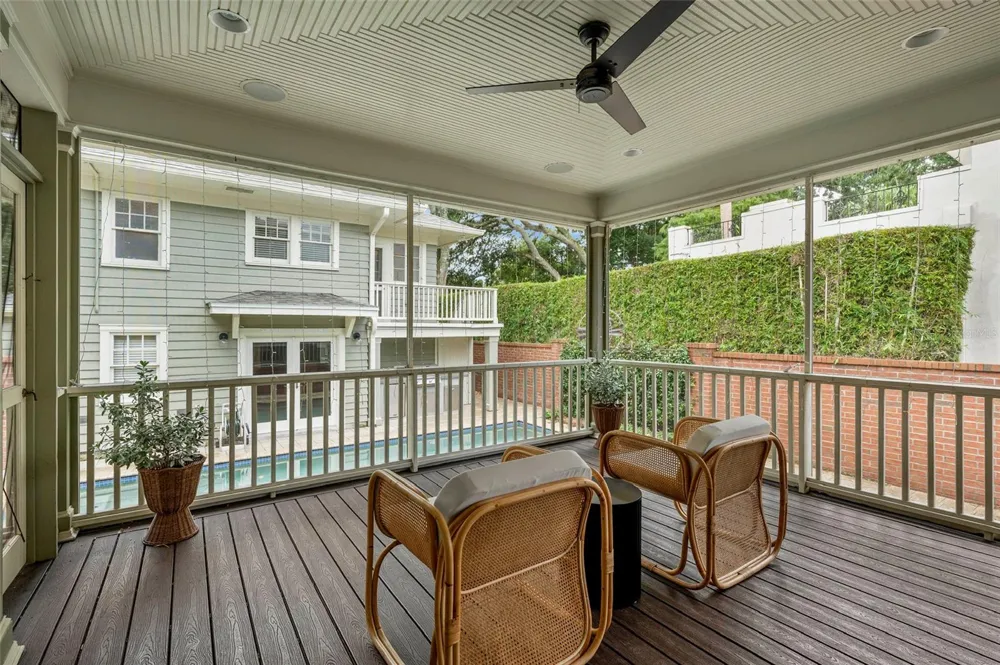 450 CHEROKEE DRIVE Orlando, FL 32801