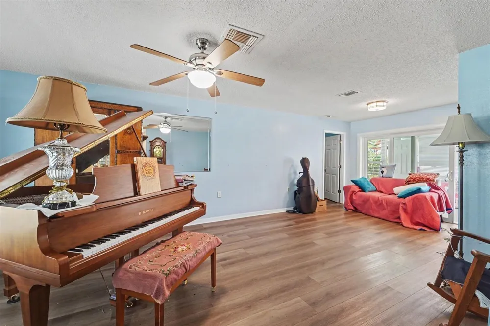 8521 CEDARVIEW COURT Port Richey, FL 34668