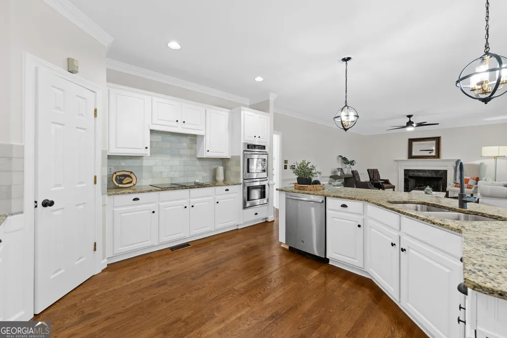 10245 Groomsbridge RD Johns Creek, GA 30022