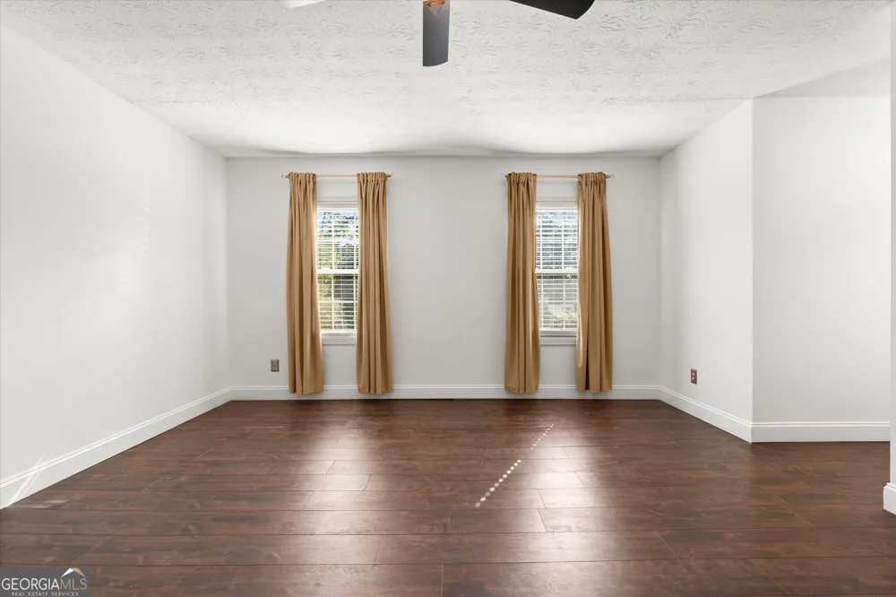 2431 Stonebridge LN Duluth, GA 30096
