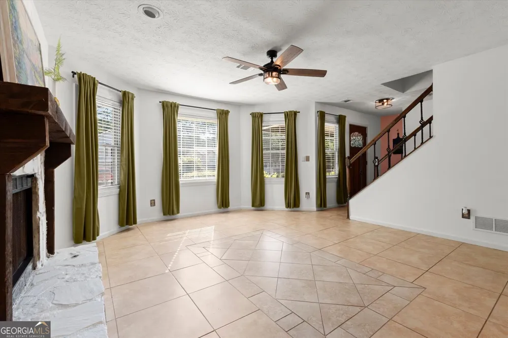 2431 Stonebridge LN Duluth, GA 30096