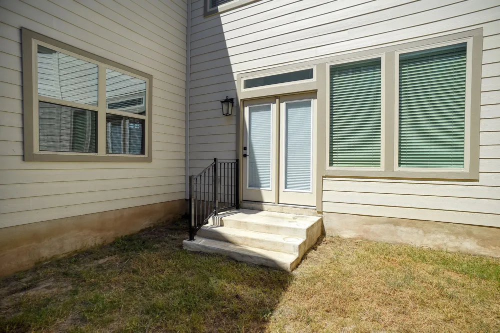 146 Weaver Lane Bastrop, TX 78602