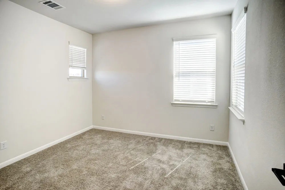 146 Weaver Lane Bastrop, TX 78602
