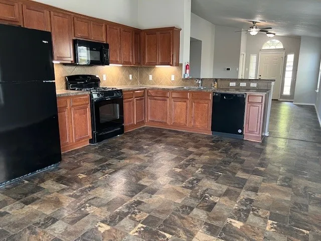 206 Wisteria Way San Marcos, TX 78666