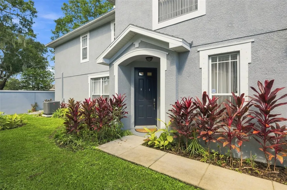 6030 PARKSIDE MEADOW DRIVE Tampa, FL 33625