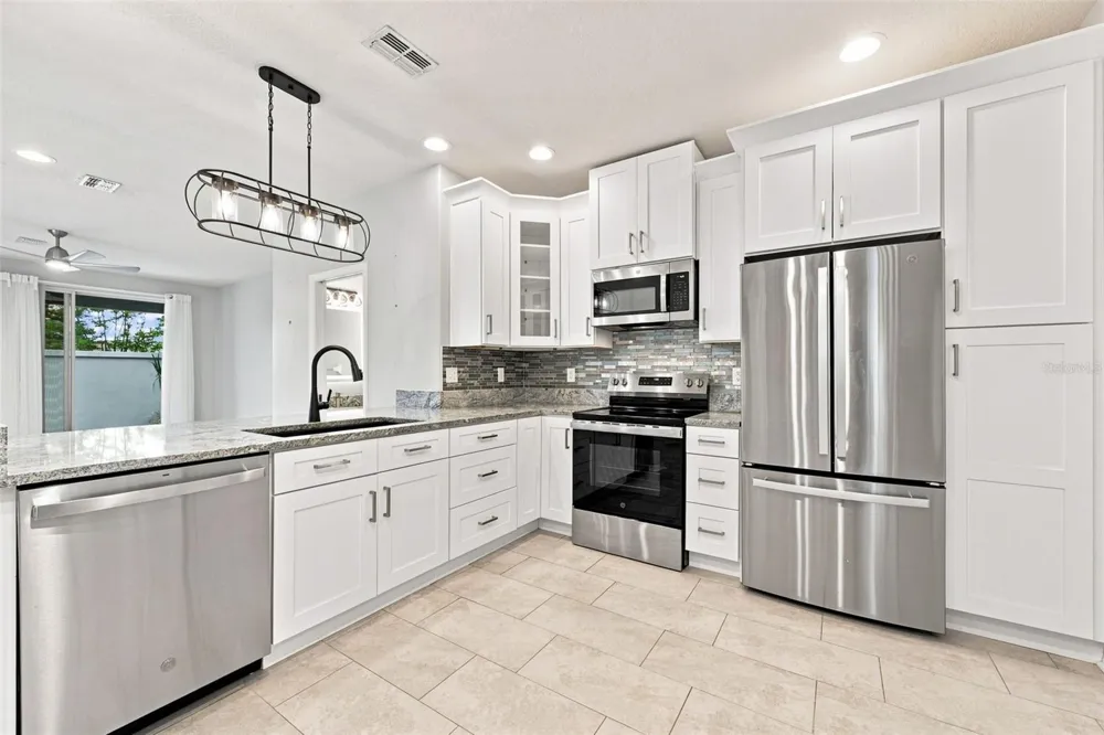 6030 PARKSIDE MEADOW DRIVE Tampa, FL 33625