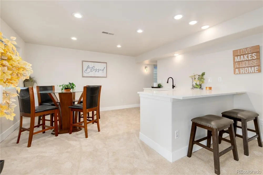 6945 Mountain Brush Circle Highlands Ranch, CO 80130