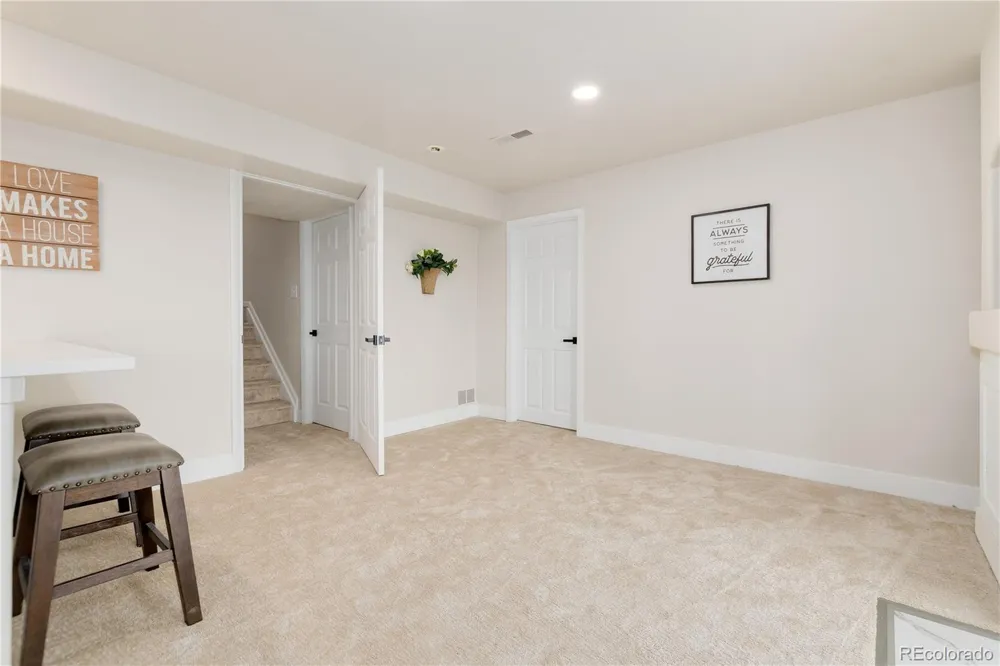 6945 Mountain Brush Circle Highlands Ranch, CO 80130