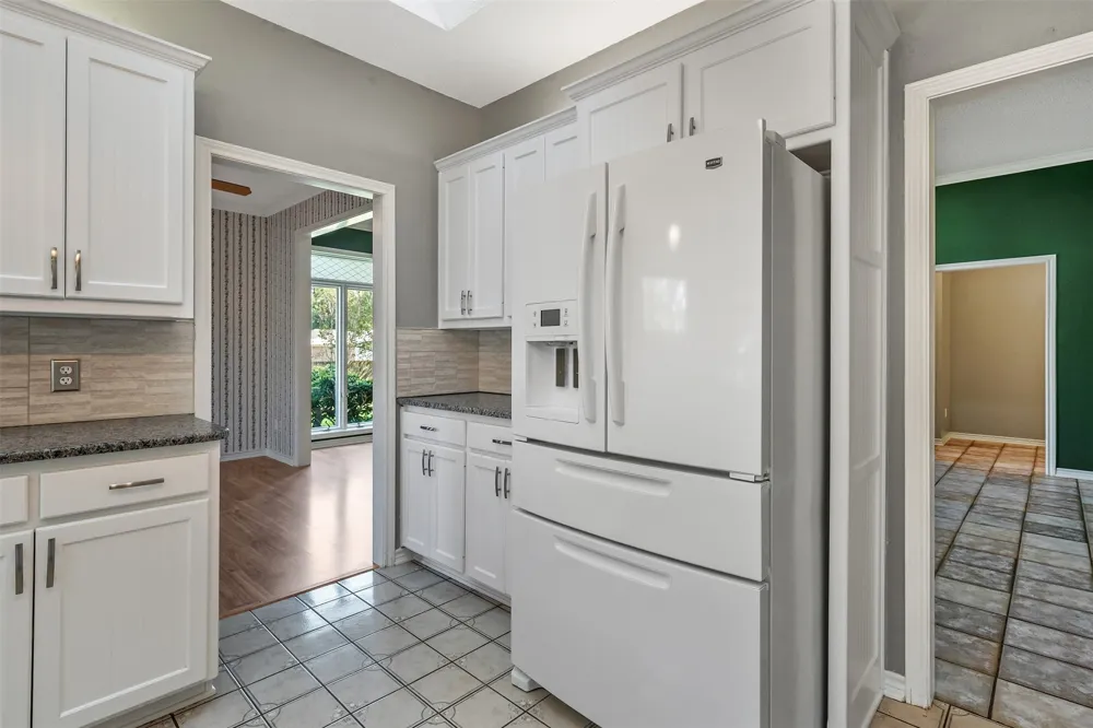 11232 Chasewood Tyler, TX 75703