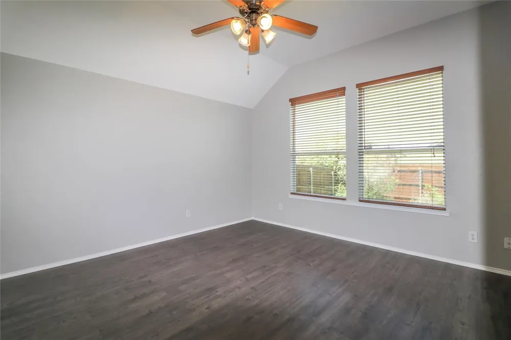 5117 Gadsden Avenue Fort Worth, TX 76244