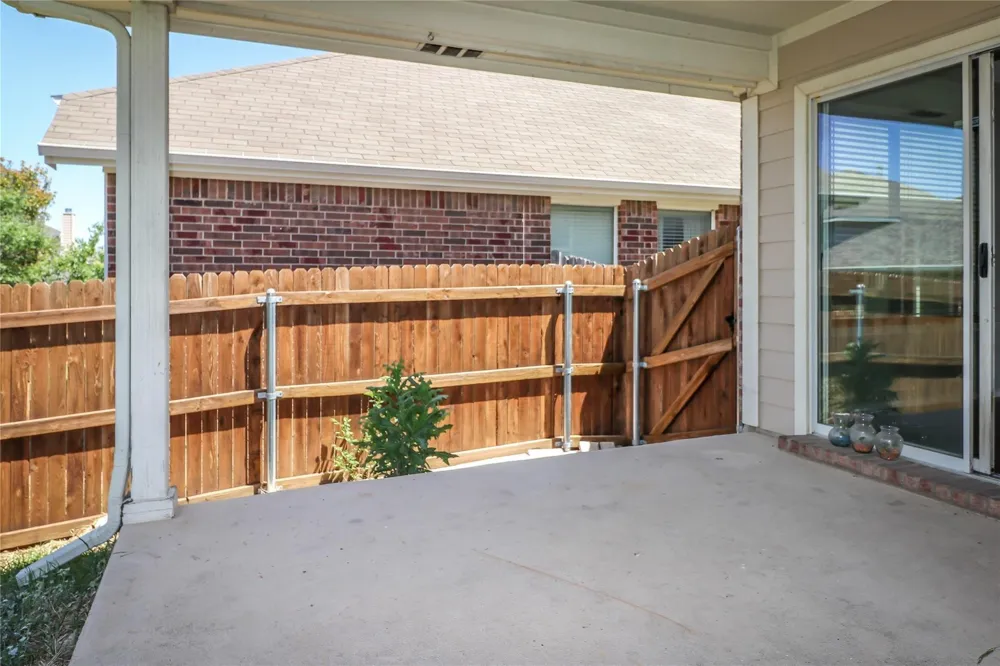 5117 Gadsden Avenue Fort Worth, TX 76244