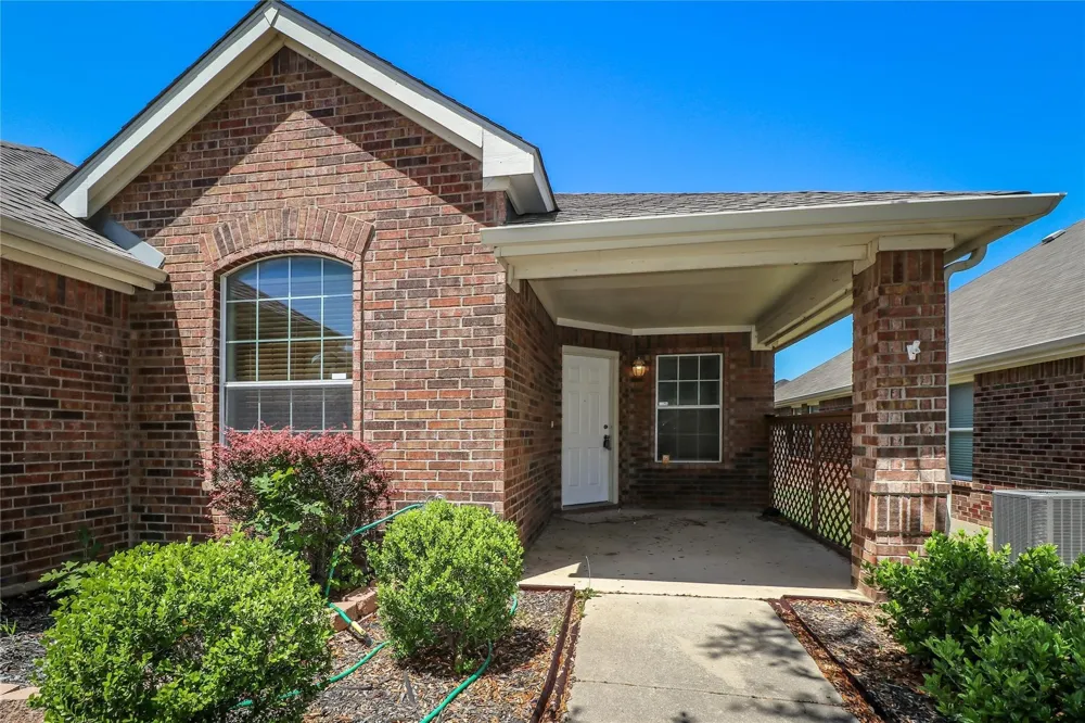 5117 Gadsden Avenue Fort Worth, TX 76244