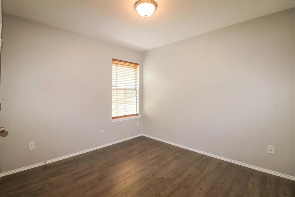 5117 Gadsden Avenue Fort Worth, TX 76244