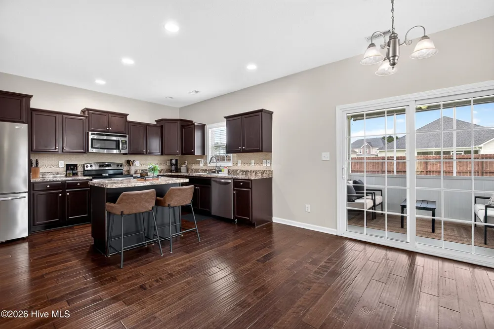 138 Cavalier Drive Jacksonville, NC 28546