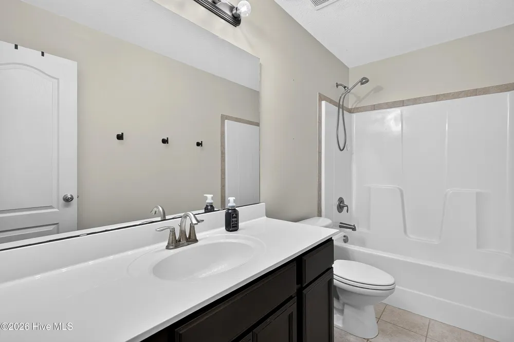 138 Cavalier Drive Jacksonville, NC 28546