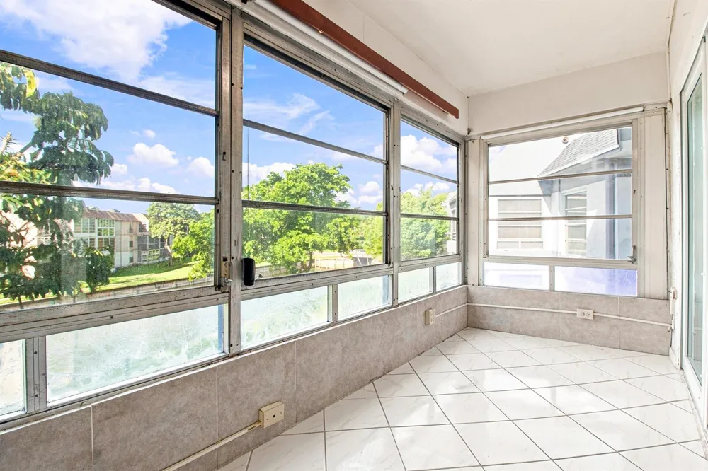8321 Sands Point Boulevard #D305 Tamarac, FL 33321