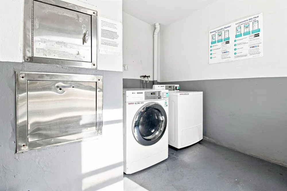 8321 Sands Point Boulevard #D305 Tamarac, FL 33321