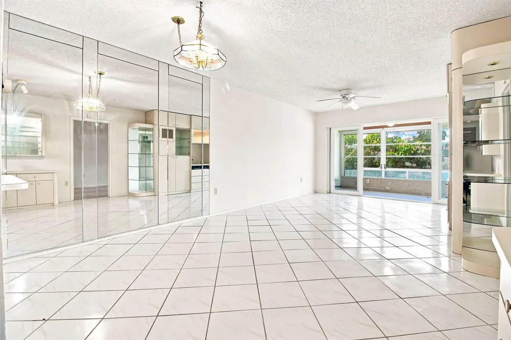 8321 Sands Point Boulevard #D305 Tamarac, FL 33321