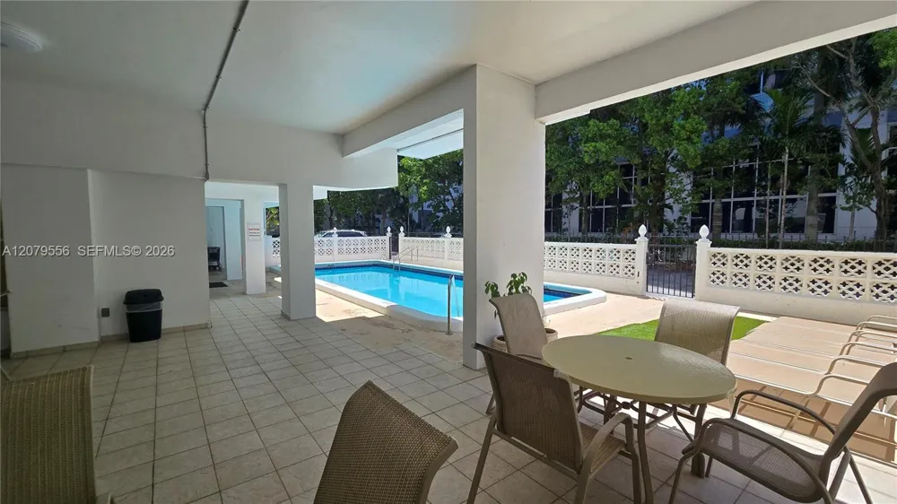 3000 Riomar St #703 Fort Lauderdale, FL 33304