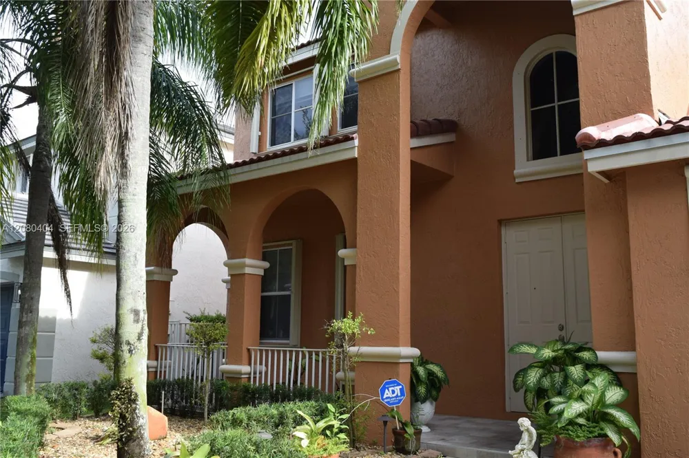 4154 Staghorn Ln Weston, FL 33331