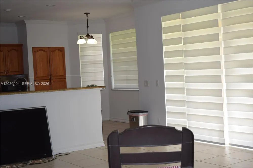 4154 Staghorn Ln Weston, FL 33331