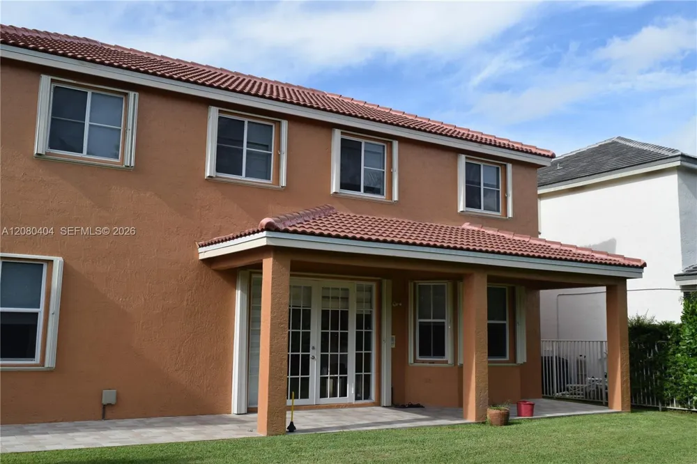 4154 Staghorn Ln Weston, FL 33331