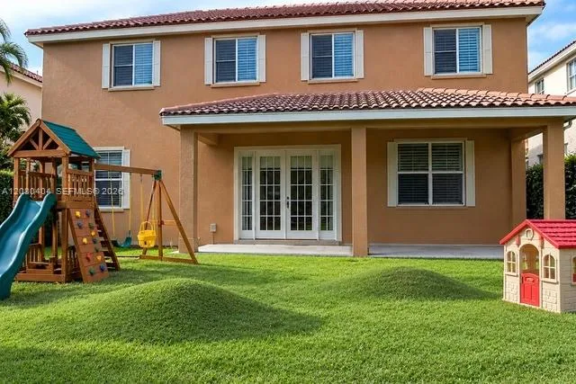 4154 Staghorn Ln Weston, FL 33331