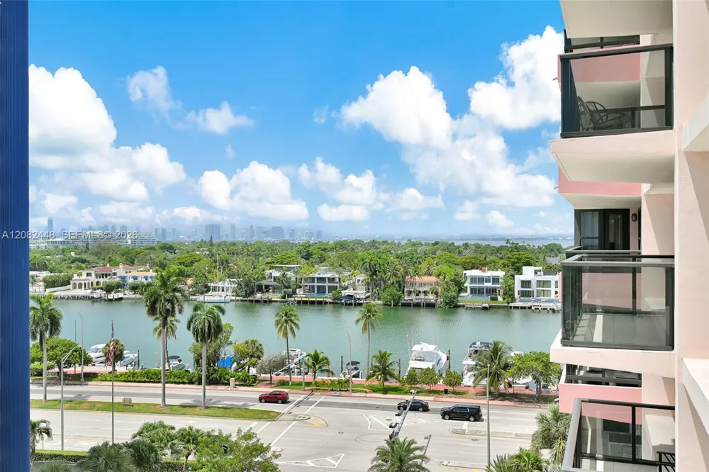 5225 Collins Ave #1015 Miami Beach, FL 33140