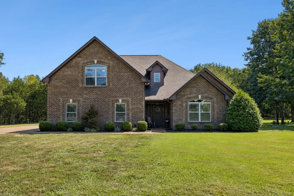 2045 Mann Rd Lebanon, TN 37087
