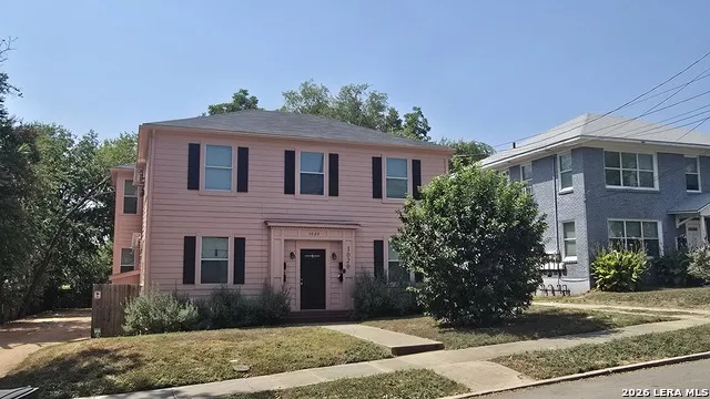 1020 W French Pl Unit 2 San Antonio, TX 78212