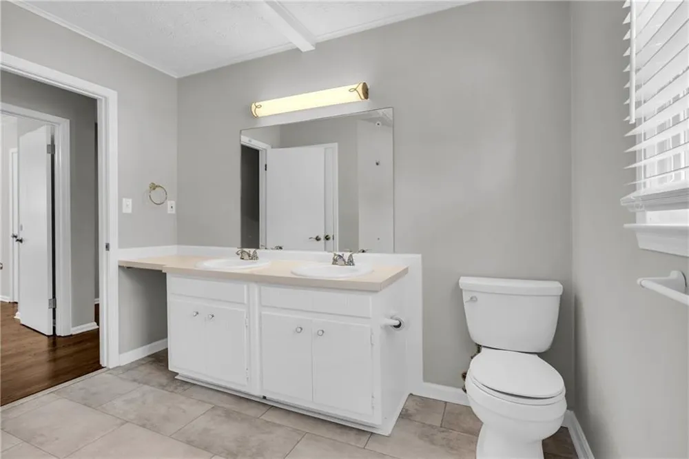 474 Royal Oaks Terrace Stone Mountain, GA 30087