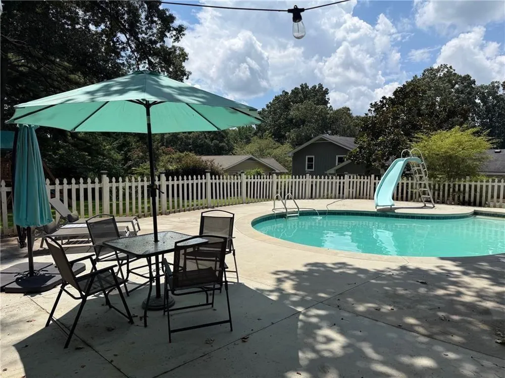 474 Royal Oaks Terrace Stone Mountain, GA 30087