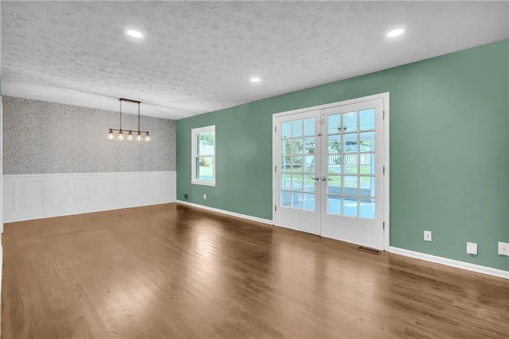 474 Royal Oaks Terrace Stone Mountain, GA 30087