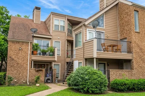 9805 Walnut Street #C 308