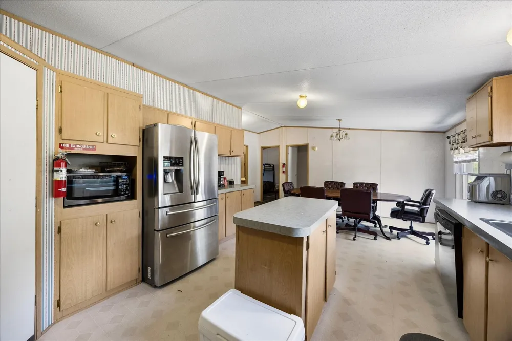 511 LCR 793 Groesbeck, TX 76642