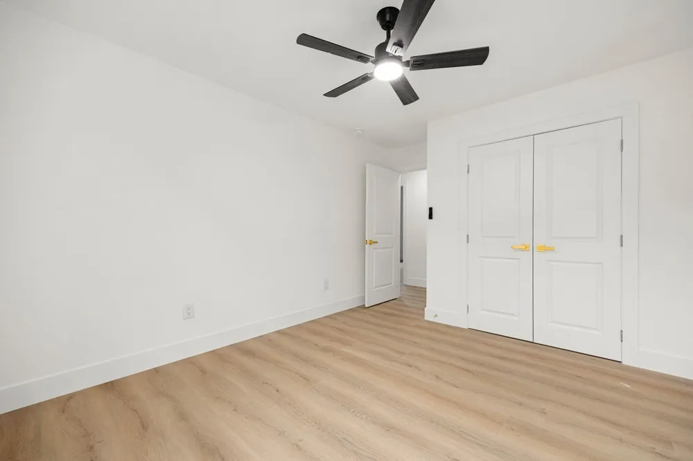 5518 Beechnut Street Houston, TX 77096