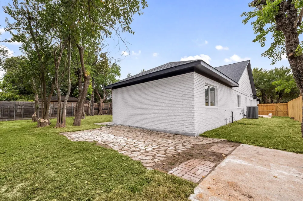 5518 Beechnut Street Houston, TX 77096