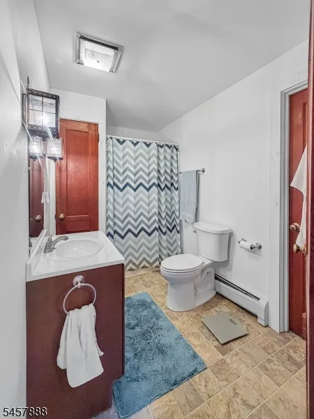 37 Smith St Hope, NJ 07825