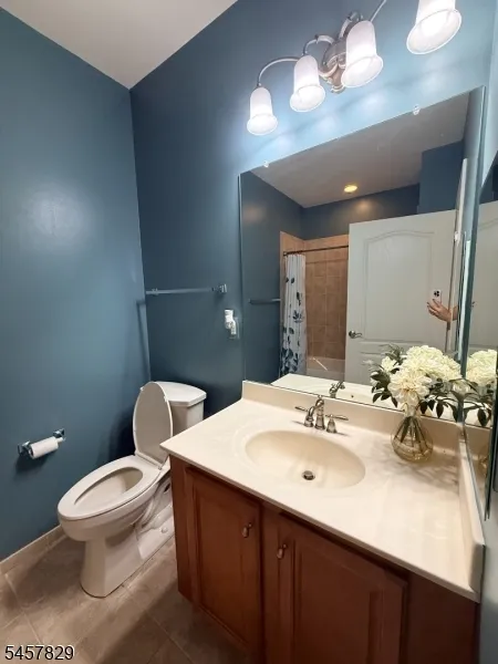 6214 Brookhaven Ct Riverdale, NJ 07457