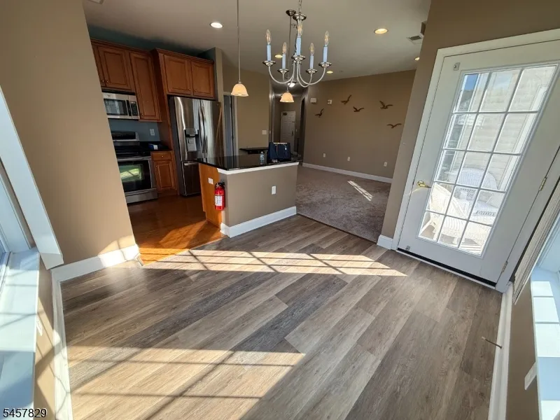 6214 Brookhaven Ct Riverdale, NJ 07457