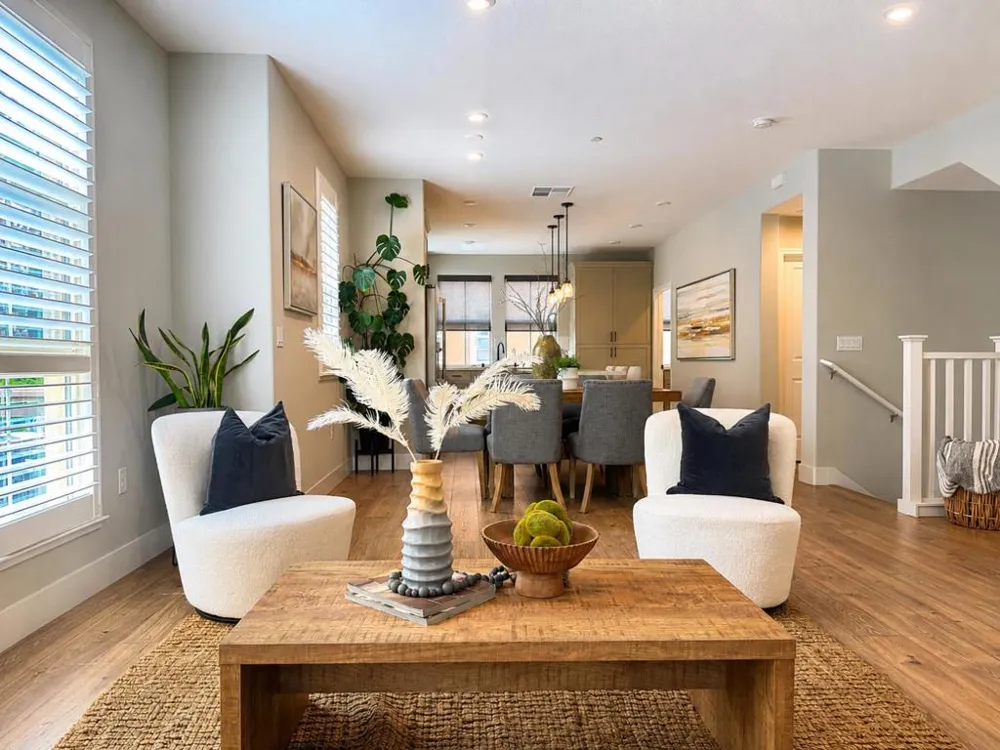 560 Saint Remi Terrace #1 Sunnyvale, CA 94085
