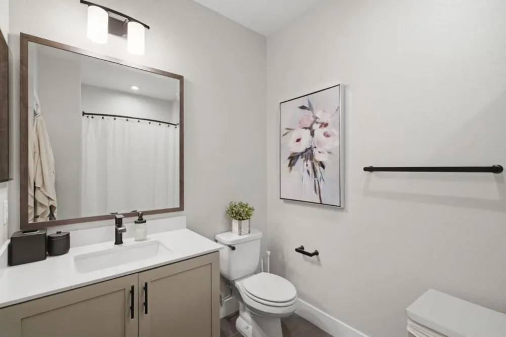 560 Saint Remi Terrace #1 Sunnyvale, CA 94085