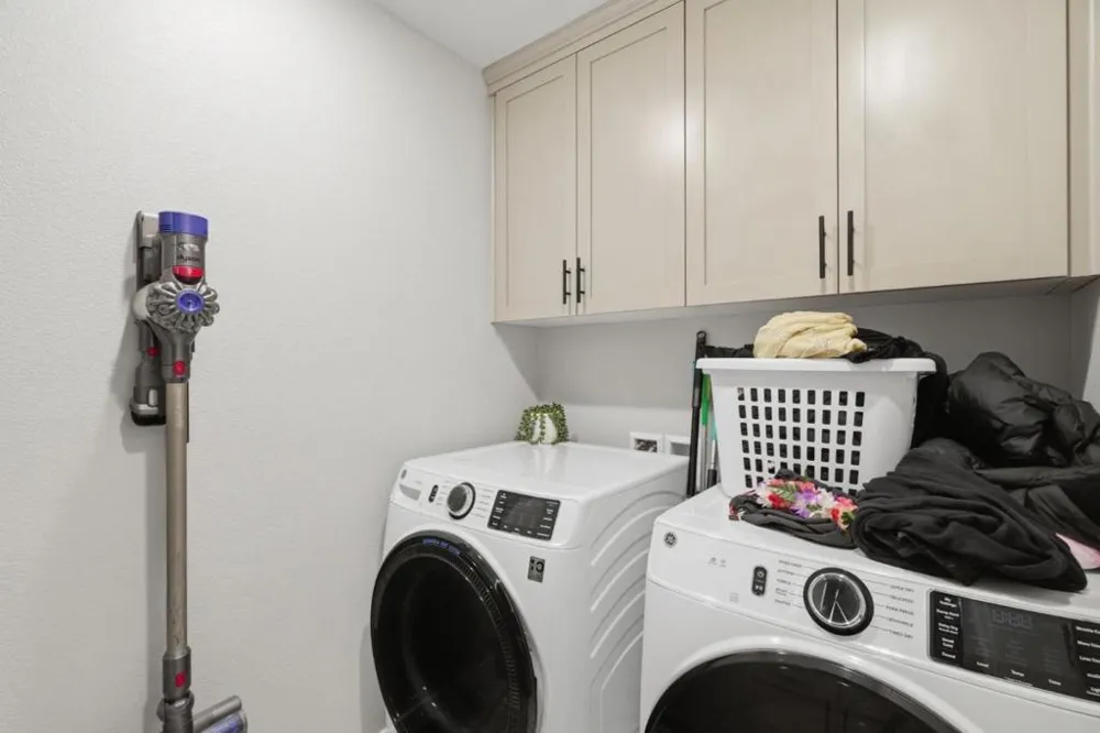560 Saint Remi Terrace #1 Sunnyvale, CA 94085