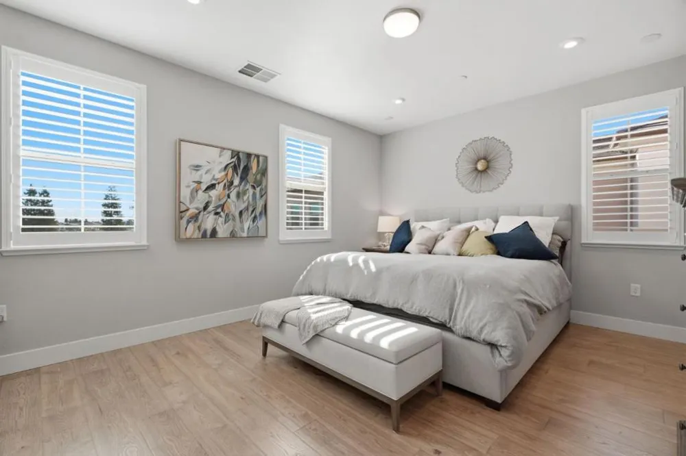 560 Saint Remi Terrace #1 Sunnyvale, CA 94085