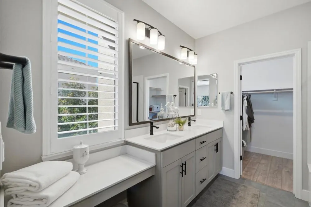 560 Saint Remi Terrace #1 Sunnyvale, CA 94085