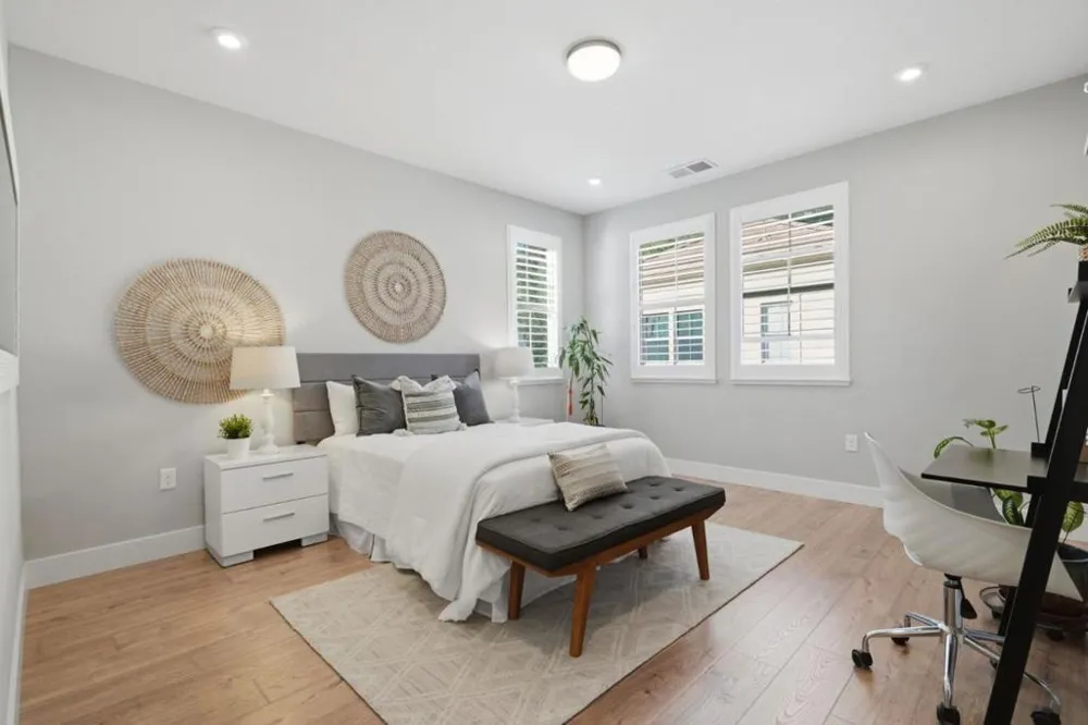 560 Saint Remi Terrace #1 Sunnyvale, CA 94085